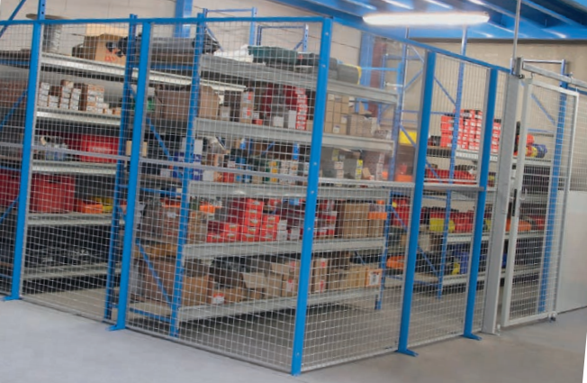 Cloison industrielle grillagée